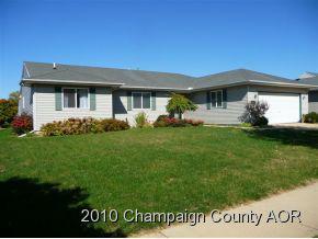 3104 Timberline Dr, Champaign, IL 61822