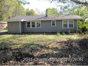 811 Ventura Rd, Champaign, IL 61820