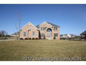 1304 E Ridgefield, Mahomet, IL 61853
