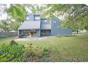 2321 Hackberry Ct, Champaign, IL 61821