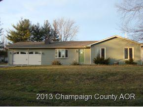 1204 W Northwood Dr, Mahomet, IL 61853