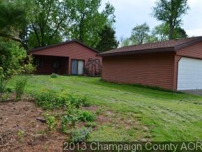 621 Hessel Blvd, Champaign, IL 61820