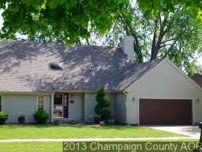 1503 Country Lake Dr, Champaign, IL 61821