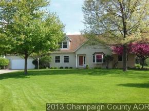 1307 Bradford Circle, St. Joseph, IL 61873