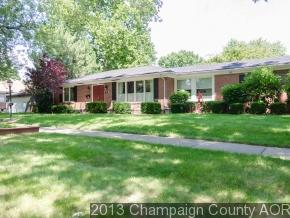 802 Haines, Champaign, IL 61820