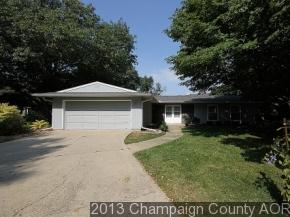 29 Willow Ct, Champaign, IL 61822