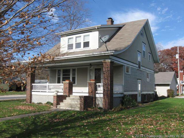 112 W Vine St, Villa Grove, IL 61956