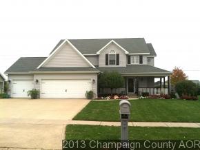 602 Hawthorne Dr., St. Joseph, IL 61873
