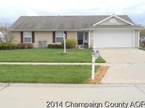 705 Bluestem Dr, St. Joseph, IL 61873