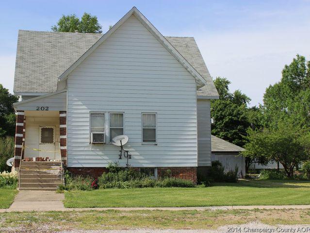 202 E Church St, Royal, IL 61871