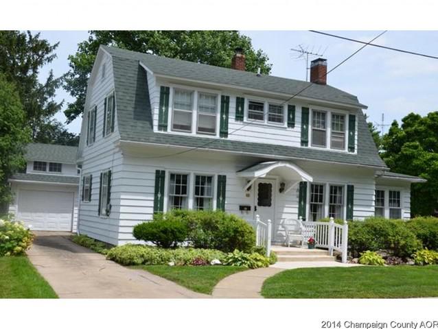 422 S Ash St, Arthur, IL 61911