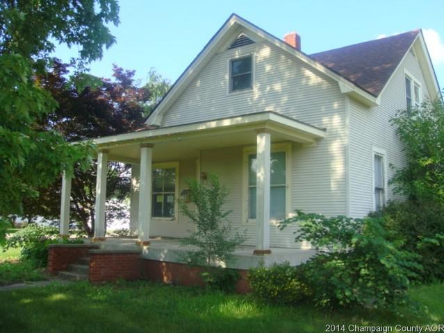 203 S Indiana St, Chrisman, IL 61924