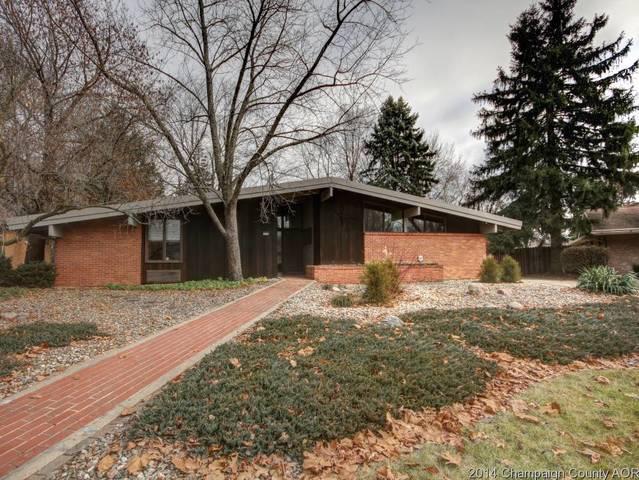 1113 Foothill Dr., Champaign, IL 61821