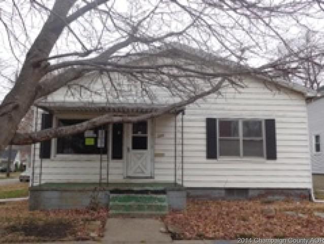 205 E Spruce St, Canton, IL 61520