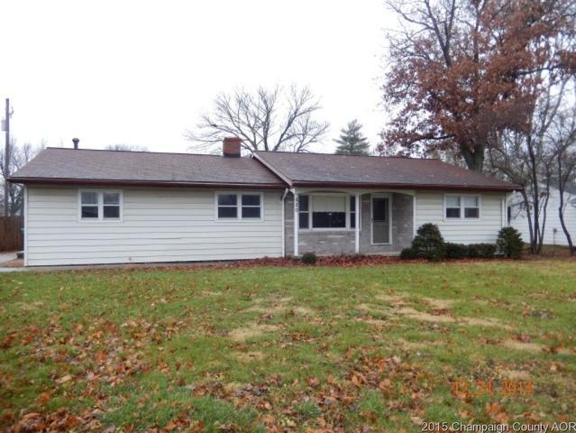 520 S Pine St, Arcola, IL 61910