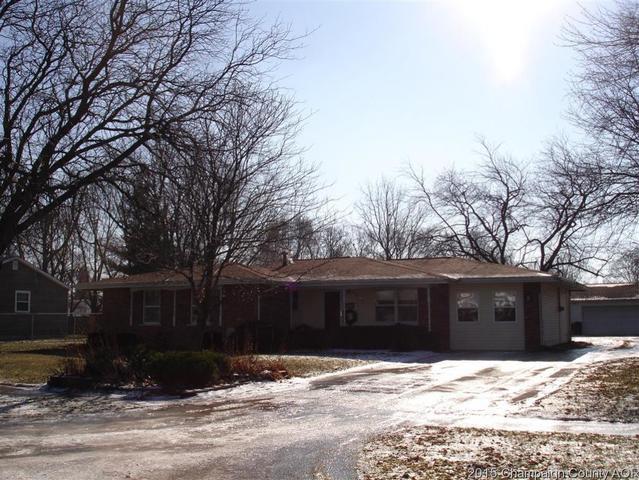 229 W Madison St, Arcola, IL 61910