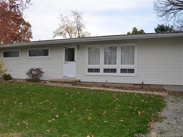 125 E Birch, Atwood, IL 61913