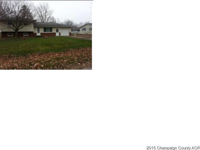 1660 Cr 2200 E, St. Joseph, IL 61873