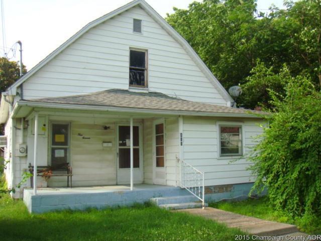 411 Lawrence St, Benton, IL 62812