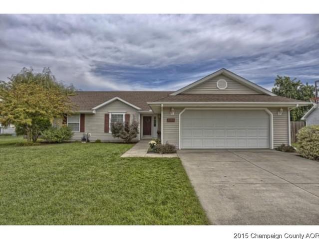 606 Cedar Dr., St. Joseph, IL 61873