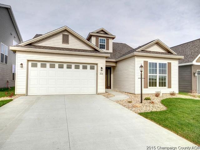 306 Corey Ln, Champaign, IL 61822