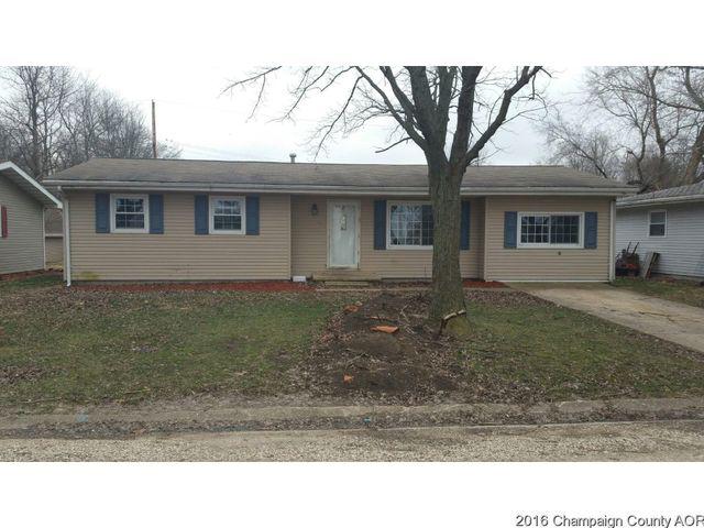 216 Circle Dr, Arcola, IL 61910
