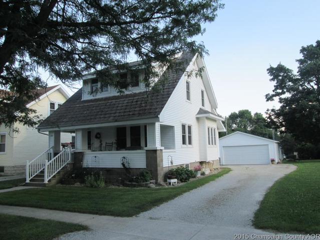 109 E Columbus St, Sibley, IL 61773