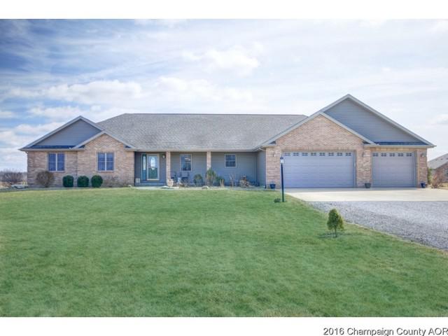 543 County Road 2550 N, Mahomet, IL 61853