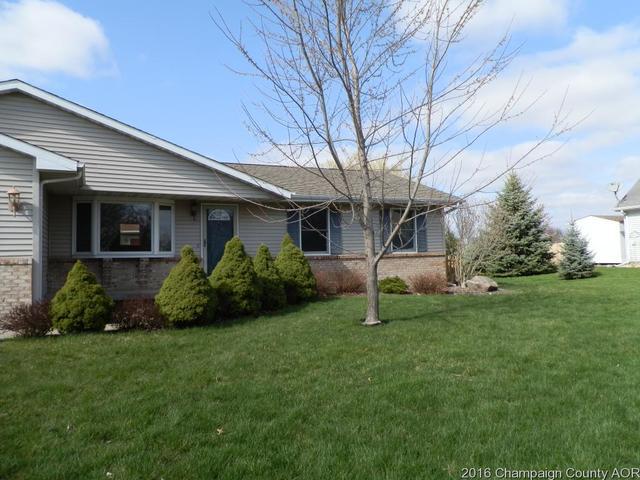 1402 E Grand Ave, St. Joseph, IL 61873