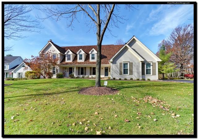 709 Bent Ridge Ln., Barrington, IL 60010