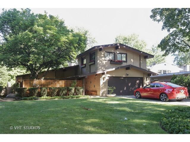 6301 N Kirkwood Ave., Chicago, IL 60646