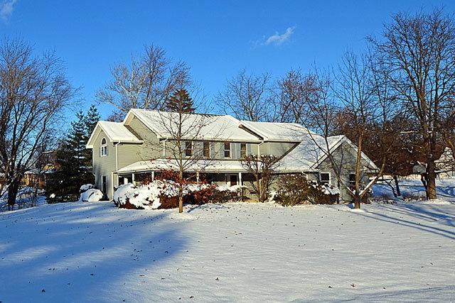2500 Ardmore Ave., Inverness, IL 60067