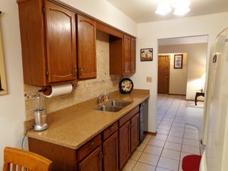 8320 Adbeth Ave., Woodridge, IL 60517