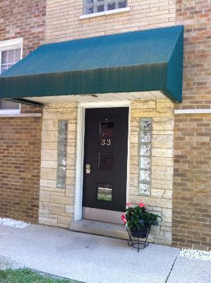 33 S Madison Ave. #2B, La Grange, IL 60525