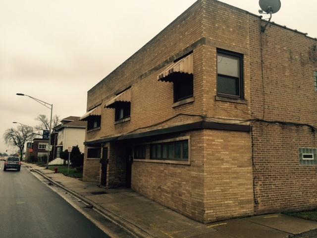 300 302 25th Ave., Bellwood, IL 60104
