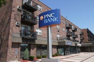 6333 N Milwaukee Ave. #1F, Chicago, IL 60646