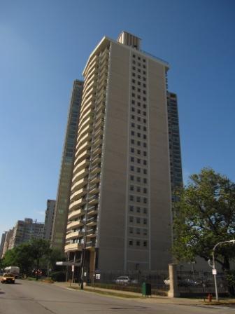 3470 N Lake Shore Dr. #25A, Chicago, IL 60657