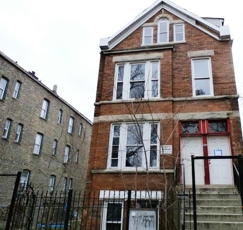 2246 S Whipple St., Chicago, IL 60623