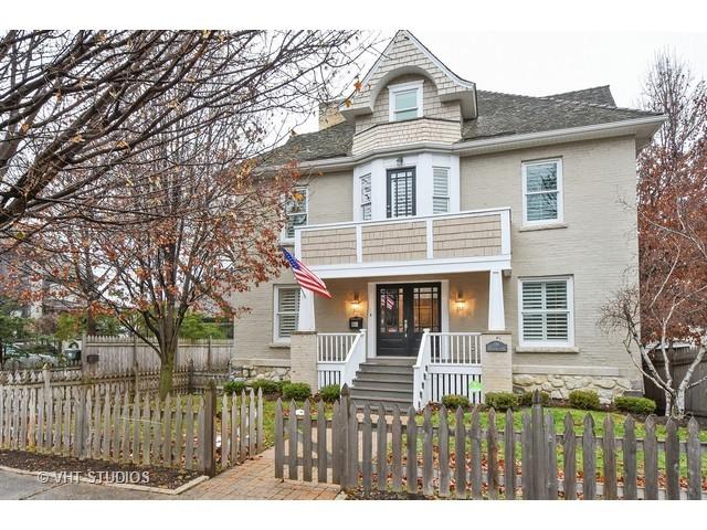 106 W Lake St., Barrington, IL 60010