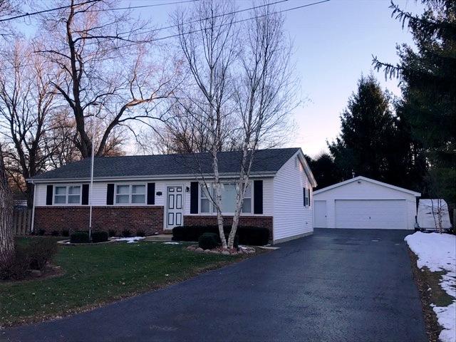 1013 Pine St., Fox River Grove, IL 60021