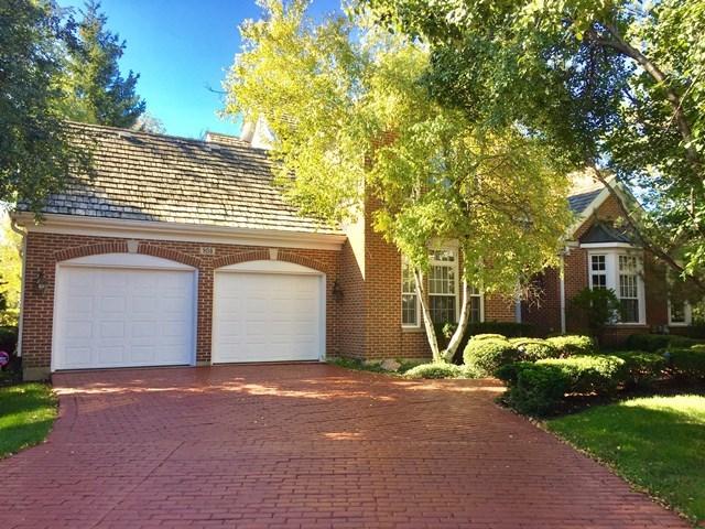 908 Gloucester Crossing, Lake Forest, IL 60045