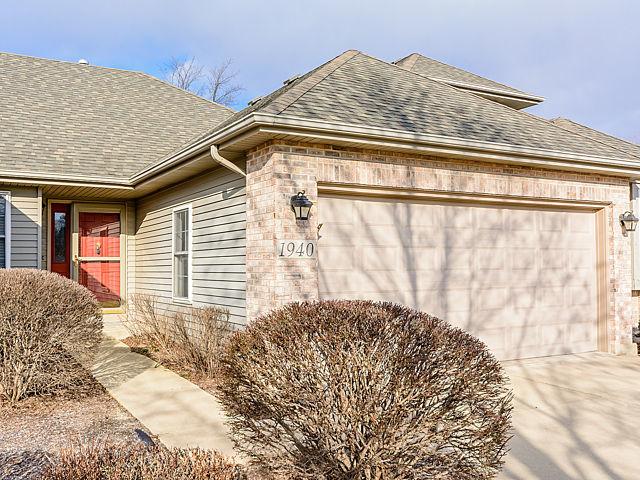 1940 Margaret Ct., Aurora, IL 60505