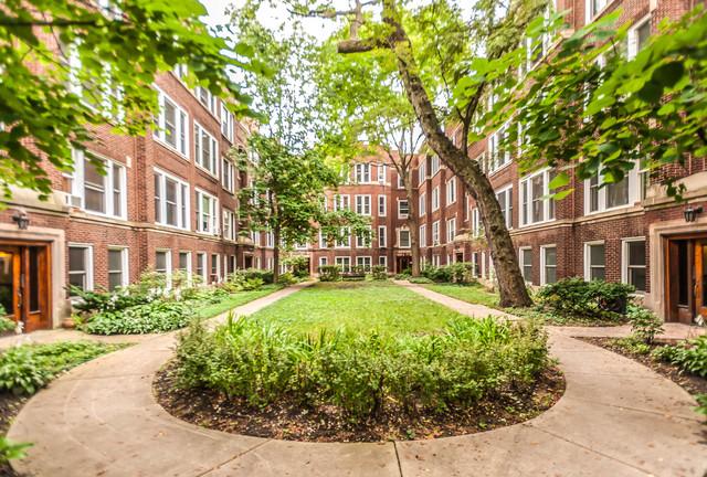 5462 S Woodlawn Ave. #1E, Chicago, IL 60615