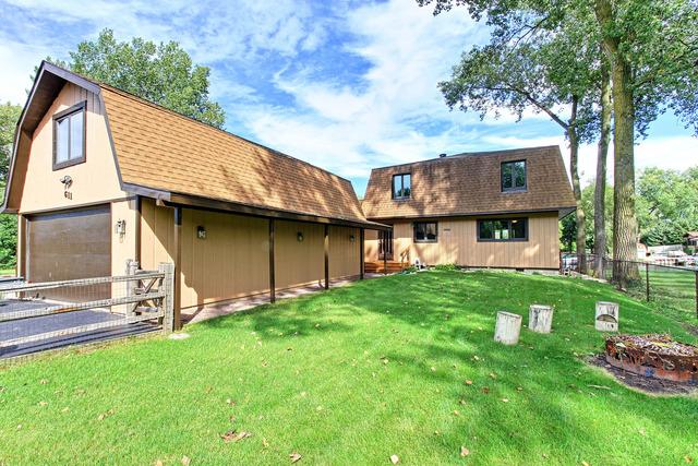 611 Monterrey Ter., Mchenry, IL 60050
