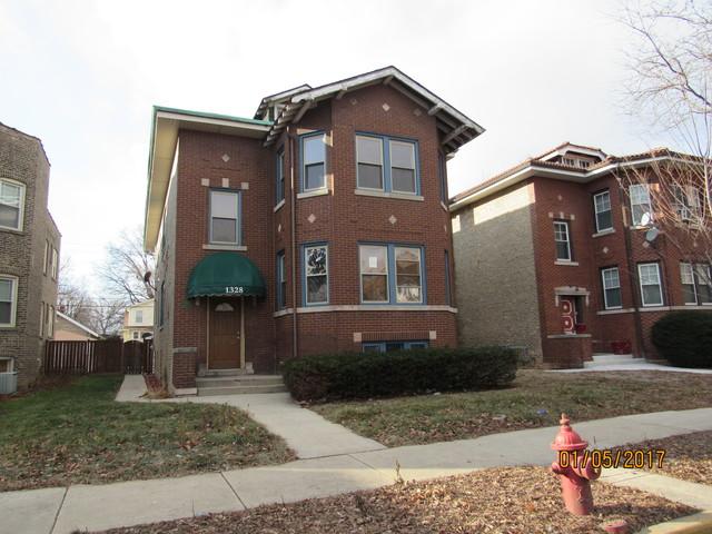 1328 N Austin Blvd., Oak Park, IL 60302