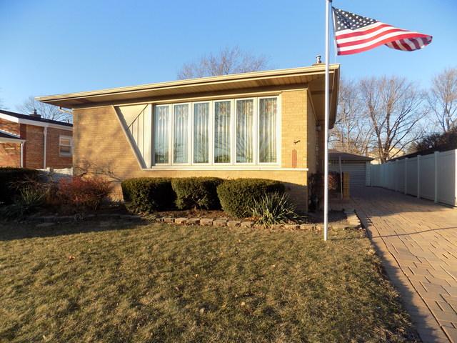 4720 W 98th Pl., Oak Lawn, IL 60453