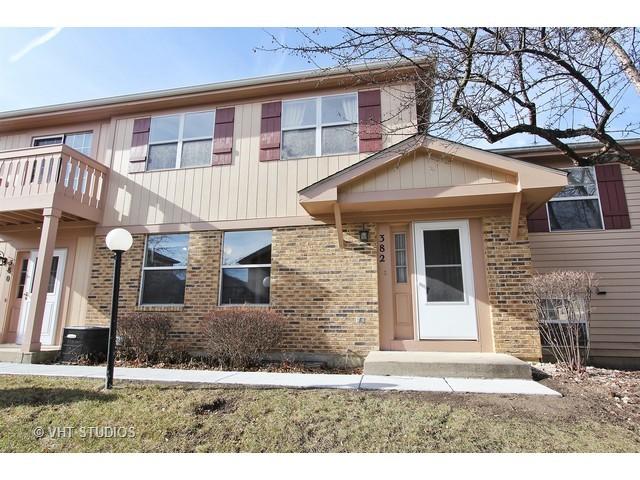 382 Birchwood Ct., Vernon Hills, IL 60061