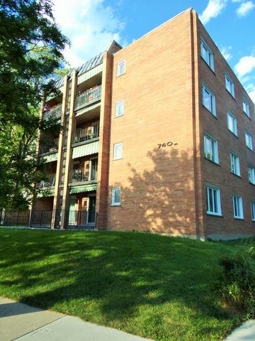 7401 N Sheridan Rd. #201, Chicago, IL 60626