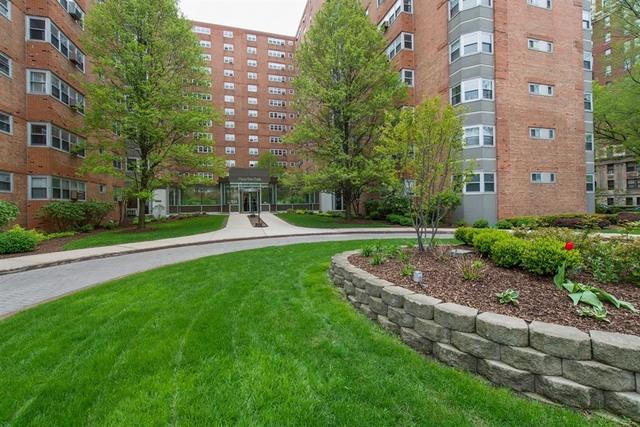 4960 N Marine Dr. #719, Chicago, IL 60640