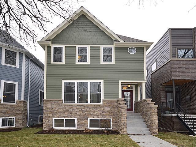 1653 W Edgewater Ave., Chicago, IL 60660